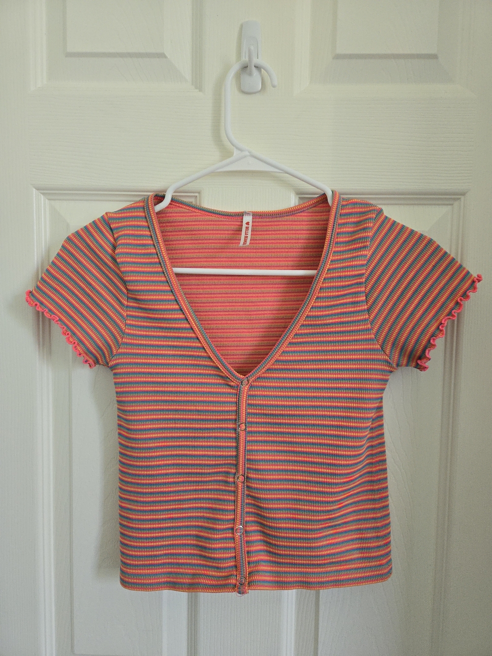 Rainbow 90s Babydoll Tee Striped V-Neck Faux Button Front Crop Top XS/S